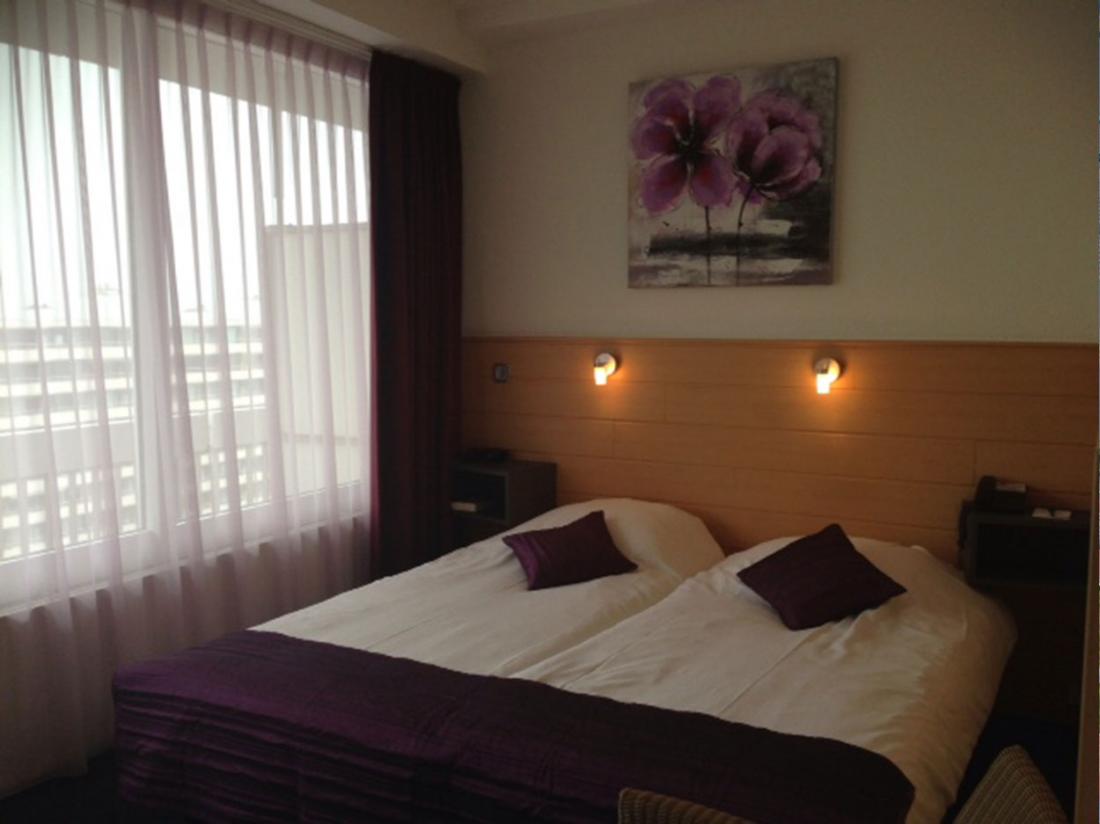 Palace Hotel Zandvoort Zuid Holland kamer paars