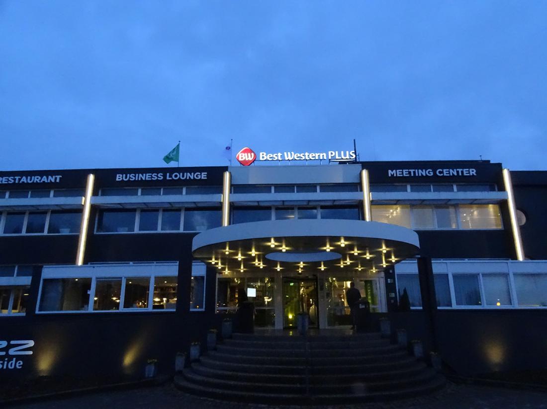 Best Western Plus Rotterdam Airport Hotel Vooraanzicht