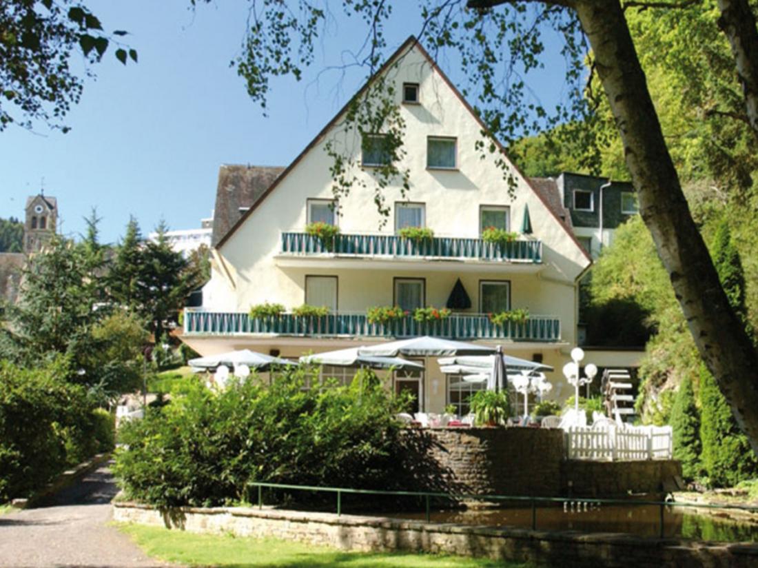 Hotel Alte Muhle Bad Bertrich Zomer