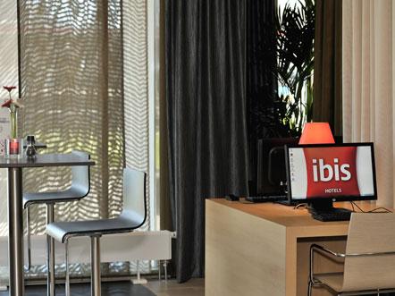 Hotelaanbieding IBIS Hotel Leiden Centre Lounge